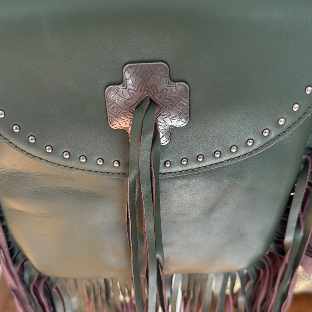 Montana West 💯 Leather Green Fringe Crossbody Bag NWT - Picture 4 of 7